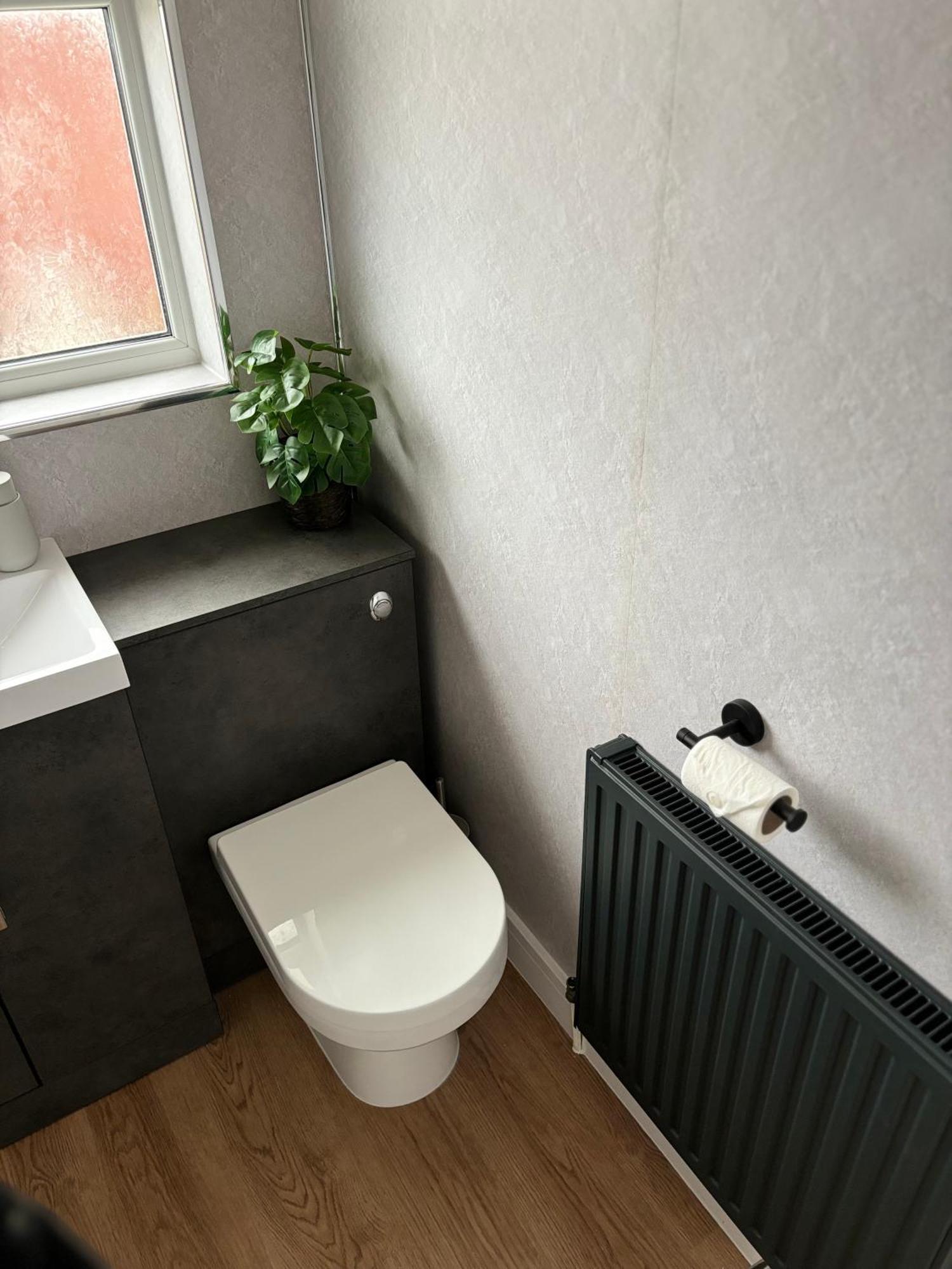 Skyline Loft - Modern Private King With Ensuite Apartment Birmingham